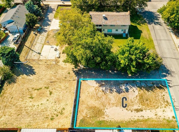 W Barron Ave., Boise, ID 83714