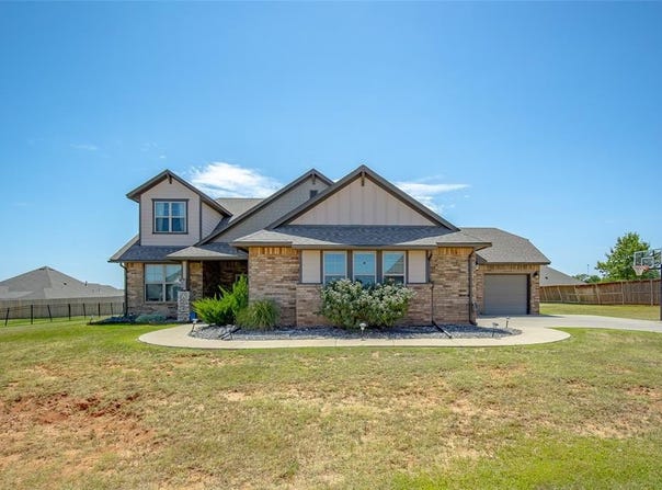 18392 Chuckwagon Trail, Norman, OK 73072