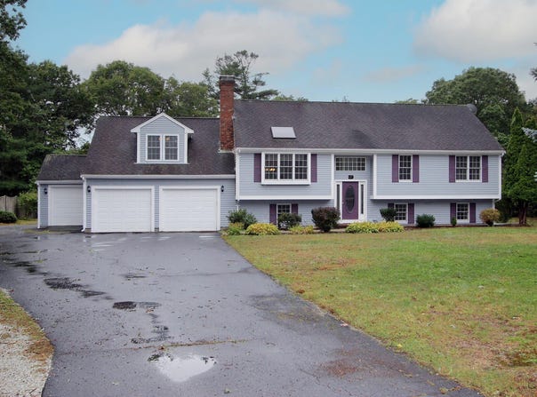 37 Yearling Run Road, Bourne, MA 02532