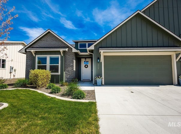 3907 Bozeman Ave, Caldwell, ID 83605