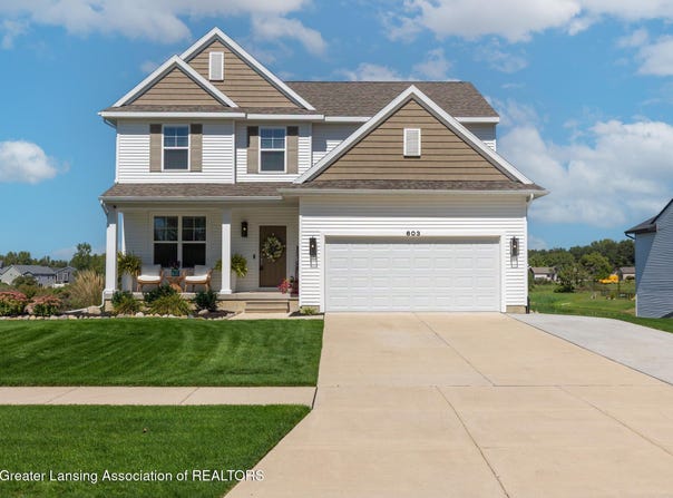 603 Landbridge, Perry, MI 48872