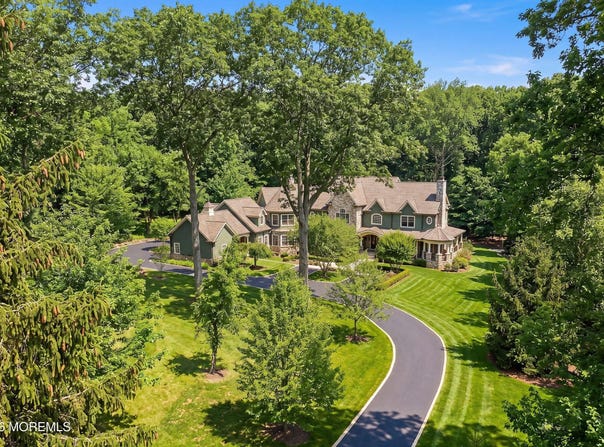 241 Monmouth Avenue, Atlantic Highlands, NJ 07716