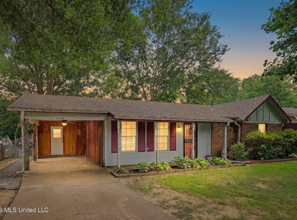 3355 Greenway Drive, Horn Lake, MS 38637