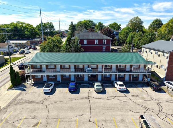 418 E 17th Street, Bloomington, IN 47408