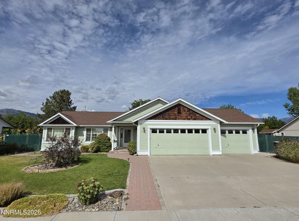 865 Longleaf Place, Minden, NV 89423