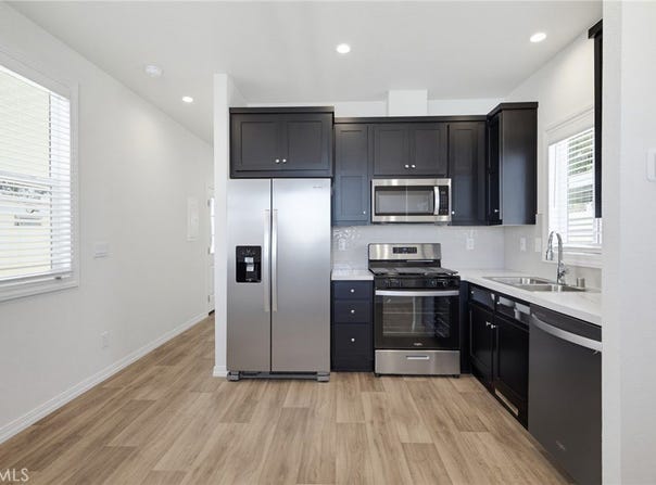 2345 190th Street, Redondo Beach, CA 90278