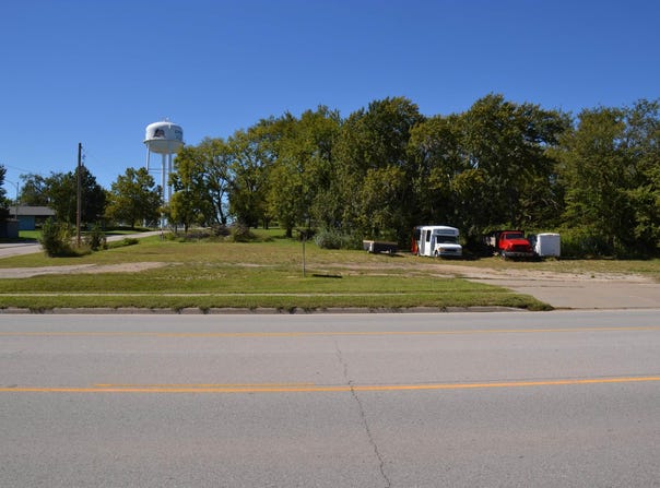 1106 S Topeka AVE, Lyndon, KS 66451-9999
