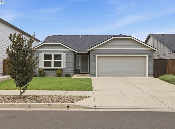 5320 SQUIRREL St, Springfield, OR 97478