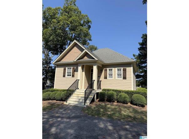 103 COTTAGE LOOP, DADEVILLE, AL 36853