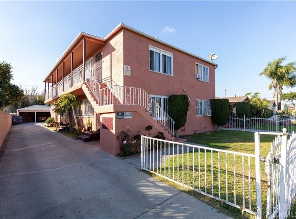 9723 San Juan, South Gate, CA 90280