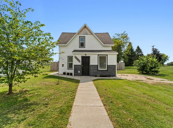 730 Main Street, IA 50154