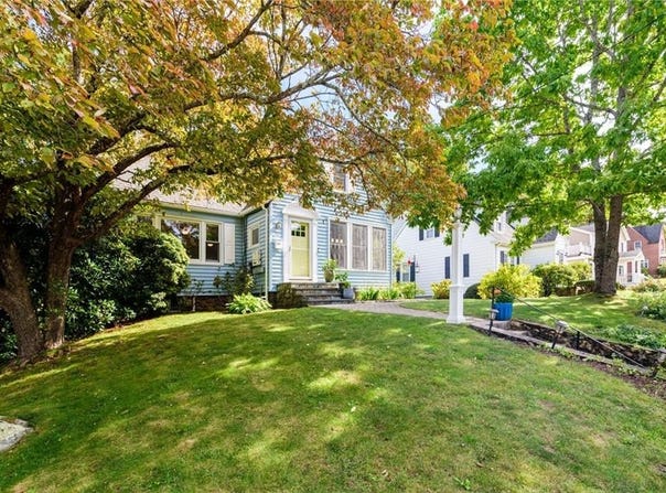 75 Summer Street, Westerly, RI 02891
