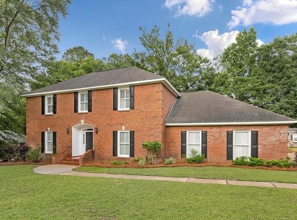 104 Sandy Springs, Dothan, AL 36303