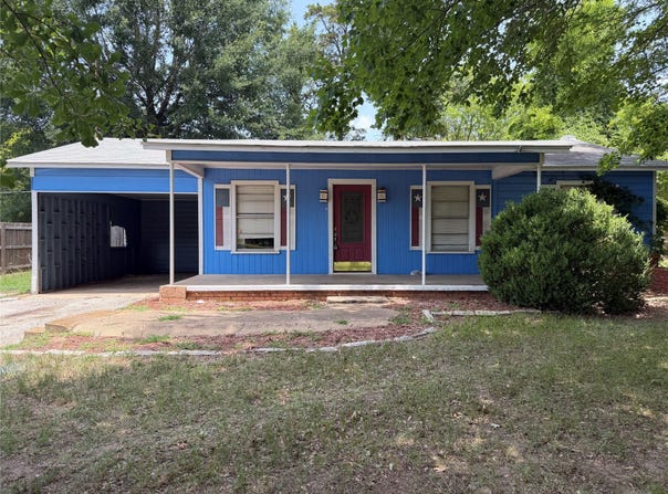 305 E Pliler Precise Road, Longview, TX 75605