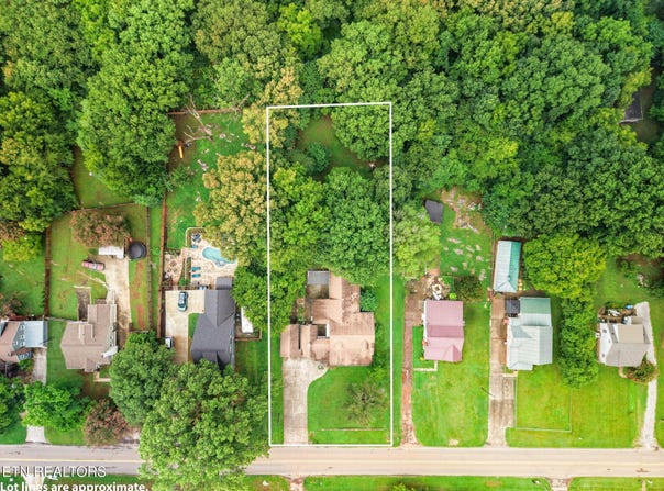 679 N Wright Rd, Alcoa, TN 37701