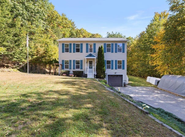 33 Sampson Road, Rochester, NH 03867