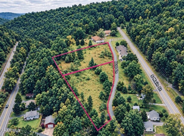 H20 Lane, Pleasant Gap, PA 16823
