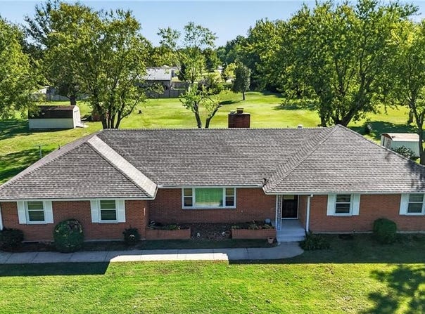 7324 NE 171 Highway, Pittsburg, KS 66762