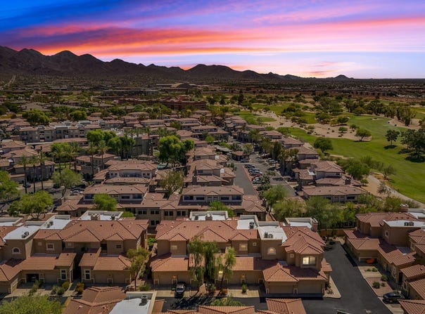 8245 E BELL Road, Scottsdale, AZ 85260