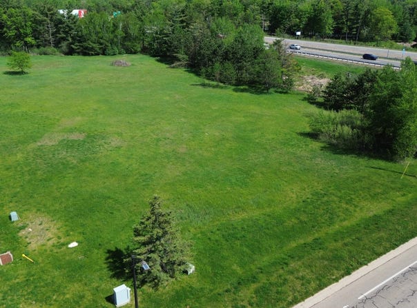 2101 & 2125 EAGLE SUMMIT, Stevens Point, WI 54482