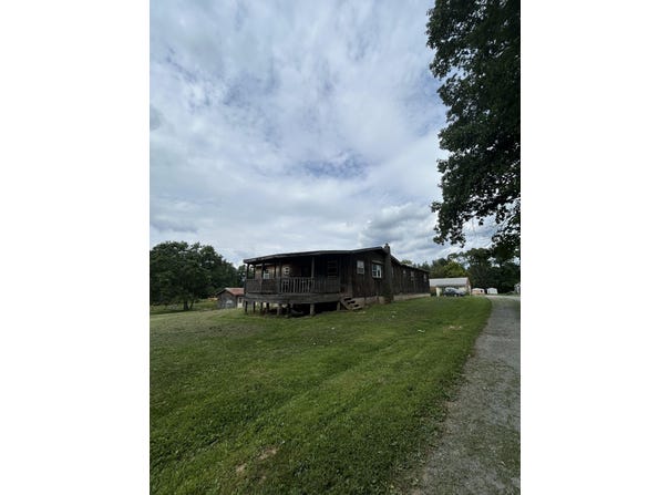 127 Fireside Ln, Marlinton, WV 24954