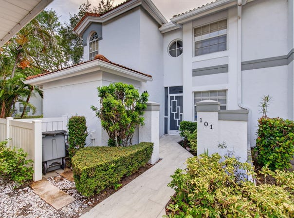 7881 Whispering Palms Drive, Boynton Beach, FL 33437