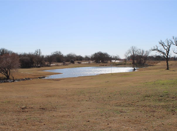 138 Walnut Creek Lane, Boyd, TX 76023