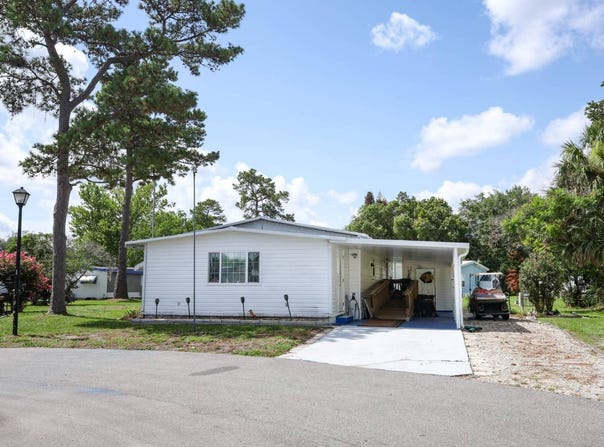 162 Costa Circle, Winter Springs, FL 32708