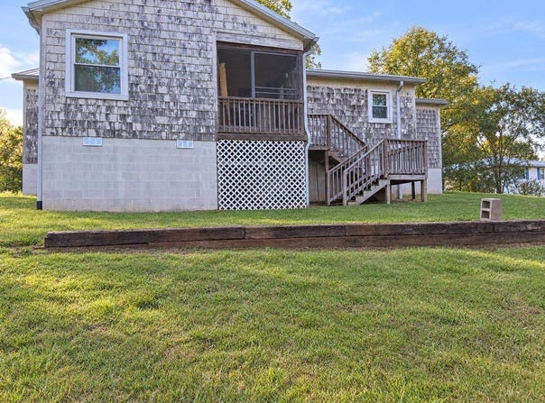5528 Old Springville Rd, Pinson, AL 35126