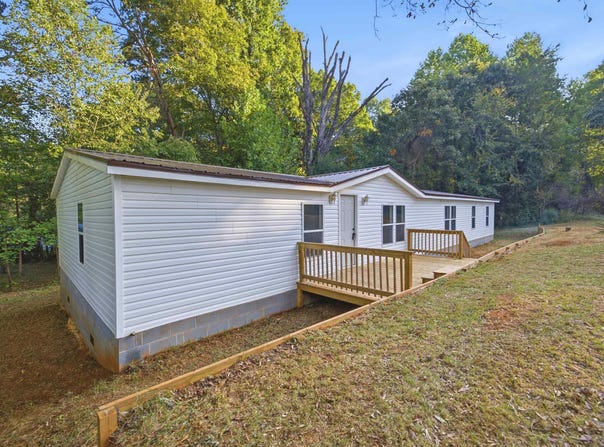 222 Sandi Circle, Pendleton, SC 20670