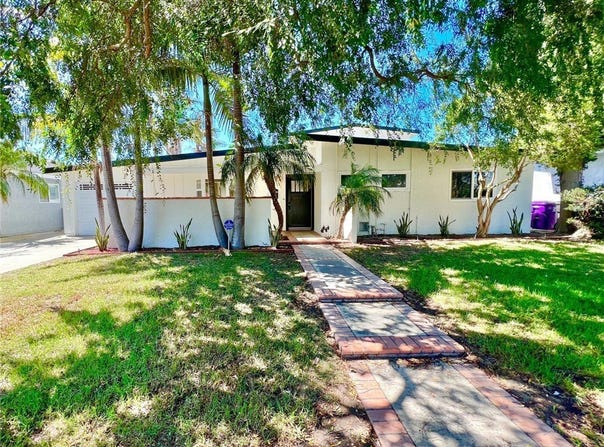 1417 Vuelta Grande, Long Beach, CA 90815