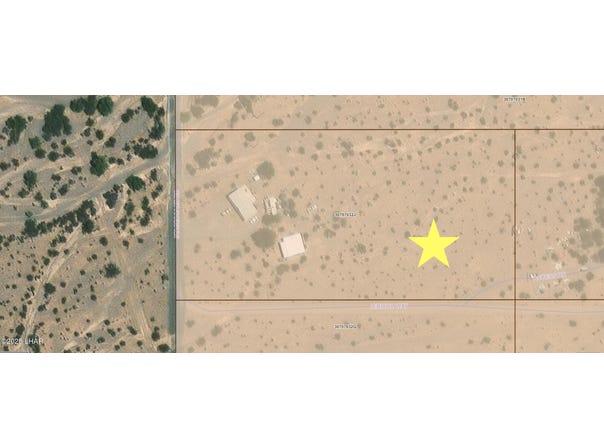 29821 Stagecoach Rd, Bouse, AZ 85344