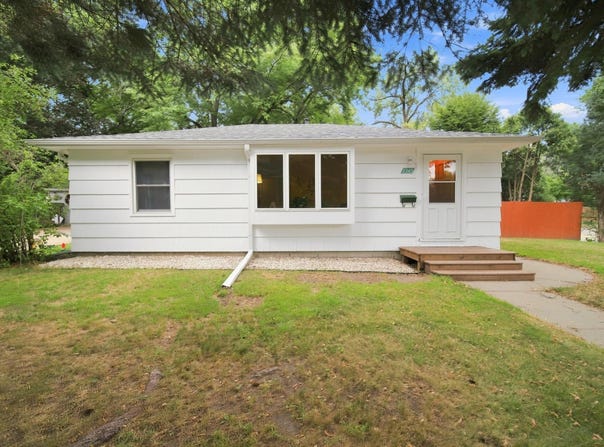 7545 Vincent Avenue S, Richfield, MN 55423