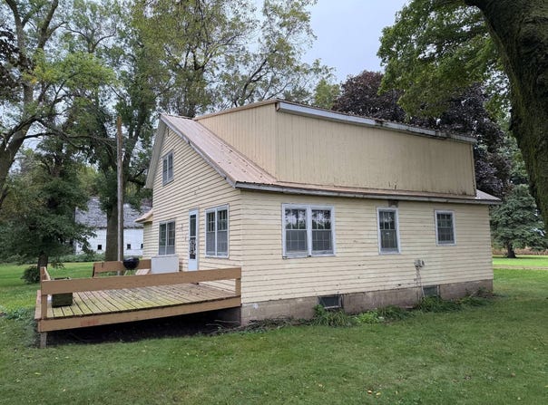 54668 830th Street, Jackson, MN 56143