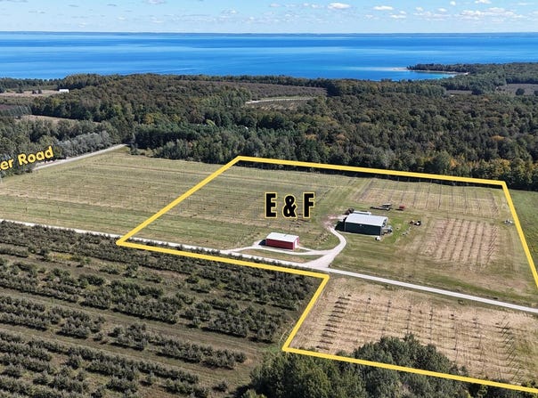 Multiple N Omena Rise, Northport, MI 49670