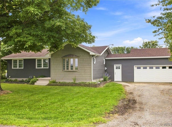 1768 Lewiston Road, Basom, NY 14013
