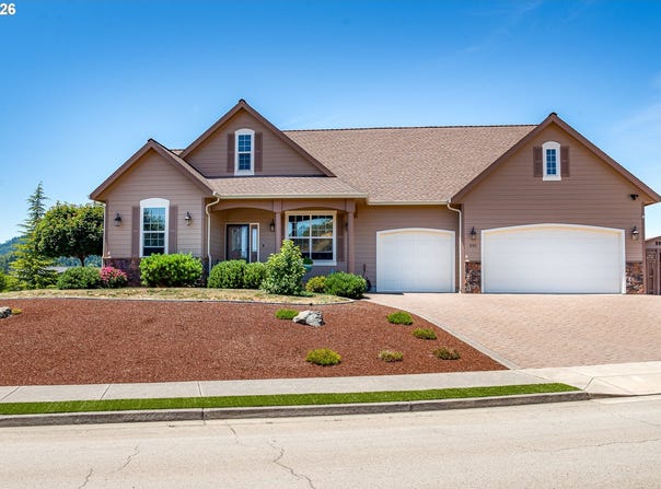330 WIL Way, Winston, OR 97496