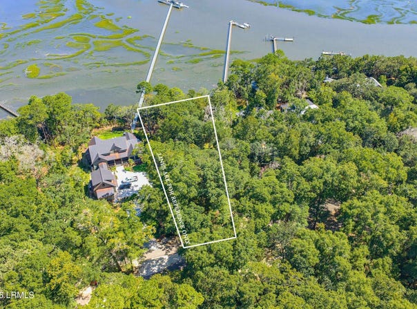 208 Bull Point Drive, Seabrook, SC 29940