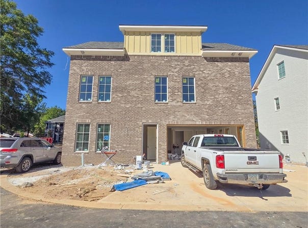 305 WARRIOR Court, AUBURN, AL 36830