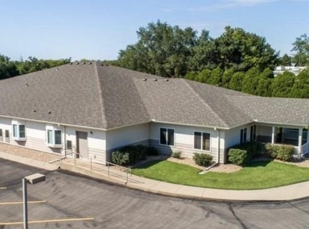 1411 S Douglas, Lyons, KS 67554