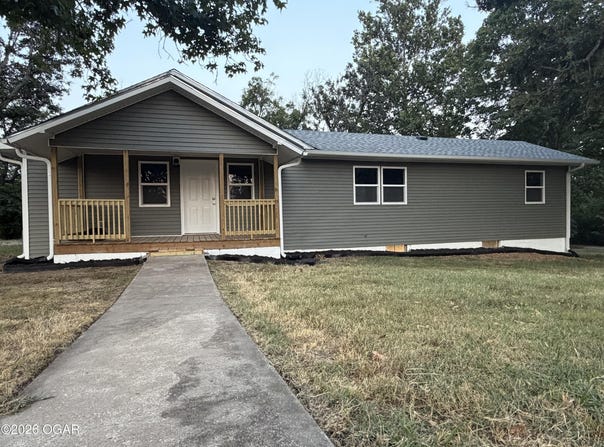 7645 Carver Road, Neosho, MO 64850
