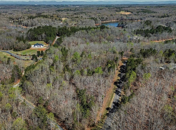 3.271 Coneross Point, Seneca, SC 29678