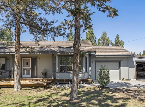 16664 Pine Tree Lane, Sisters, OR 97759