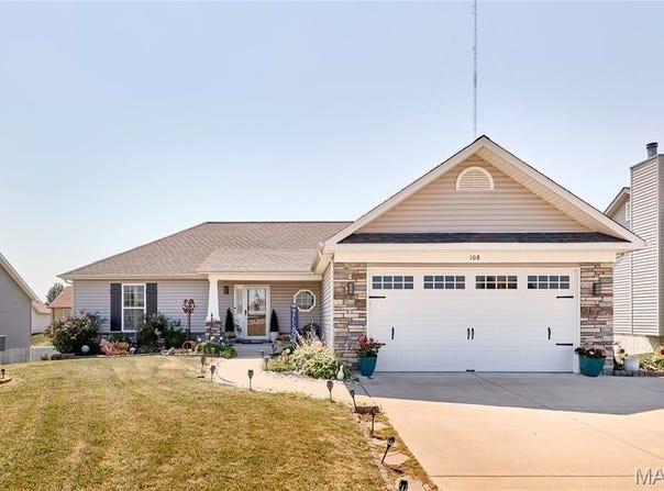 108 Quail Creek Drive, Wright City, MO 63390