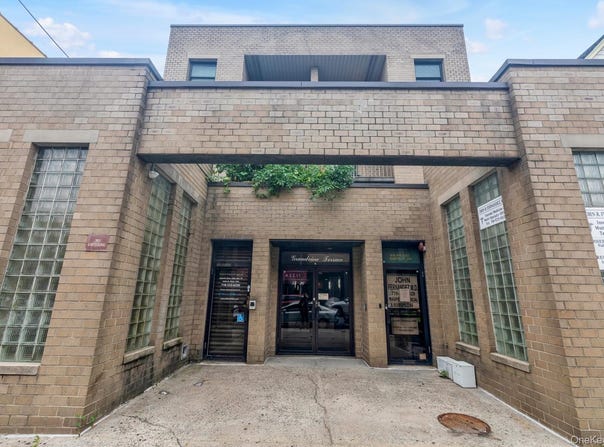 5536 69th Place, Maspeth, NY 11378