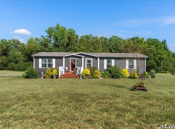 925 Doswell Rd., Blackstone, VA 23824