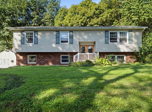 6519 S TRAILS END Lane, Peoria, IL 61607