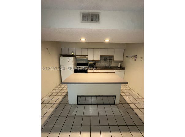 4055 W Mcnab Rd, Pompano Beach, FL 33069