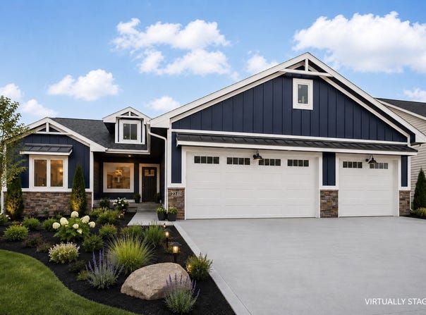 2340 Green Leaf Circle, Norwalk, IA 50211