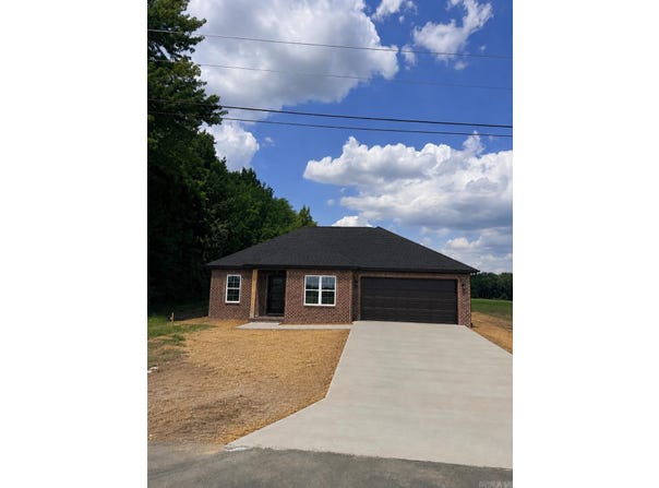 103 E Florida Street, Beebe, AR 72012